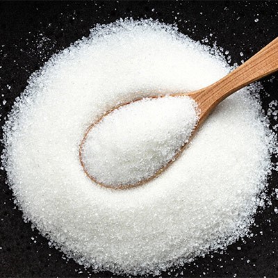 چگونه می‌توان کیسه نمک داغ برای درد زانو تهیه کرد؟ 